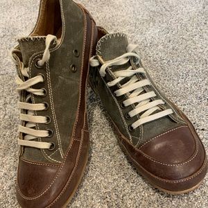 Mens Faconnable canvas and leather sneakers